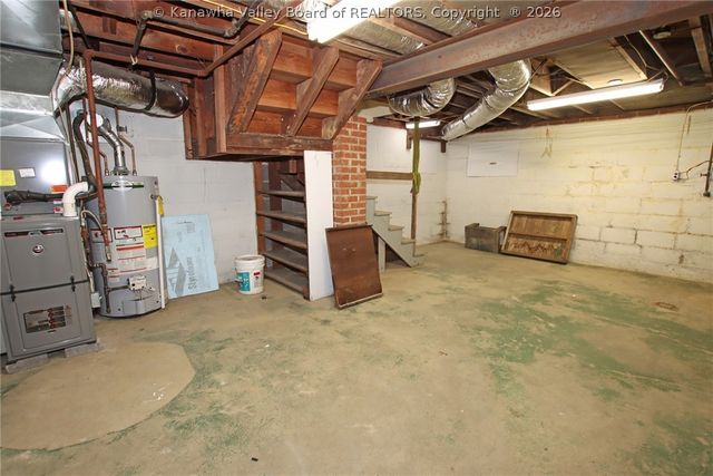 109 50th Street Se, Charleston, WV 25304