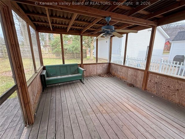 109 50th Street Se, Charleston, WV 25304