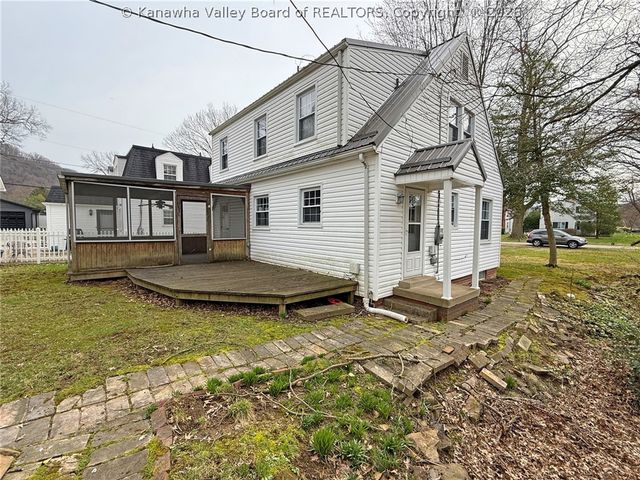 109 50th Street Se, Charleston, WV 25304