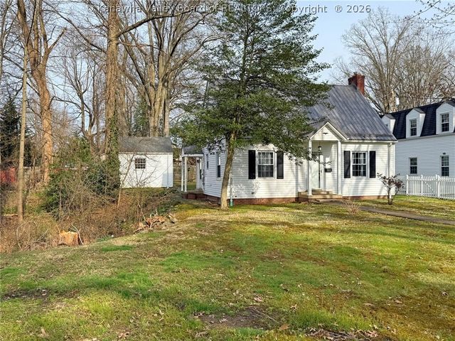 109 50th Street Se, Charleston, WV 25304