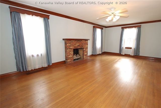 109 50th Street Se, Charleston, WV 25304