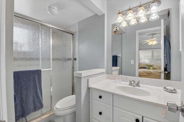 2152 NE 1st Way 101, Boynton Beach, FL 33435