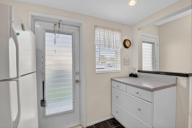 2152 NE 1st Way 101, Boynton Beach, FL 33435