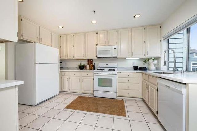 849 Columbia Circle, Redwood City, CA 94065