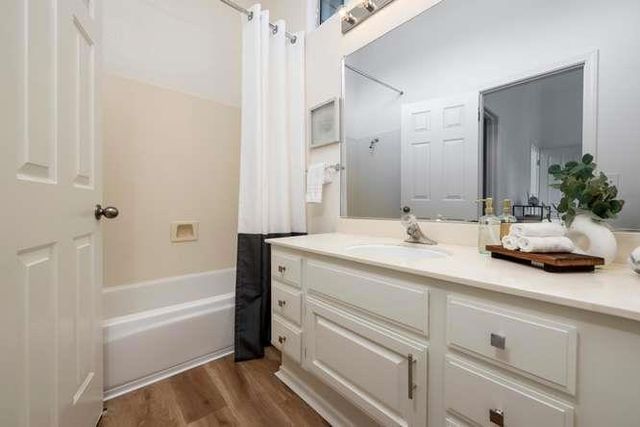 849 Columbia Circle, Redwood City, CA 94065