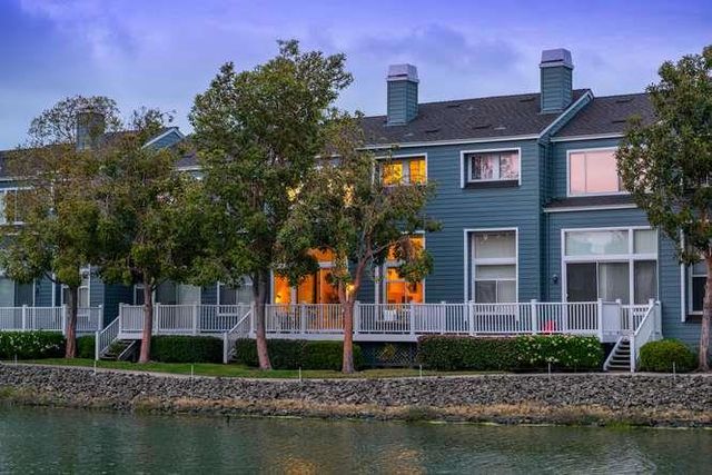 849 Columbia Circle, Redwood City, CA 94065