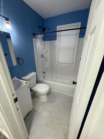 98 S Edith Street, Pontiac, MI 48342