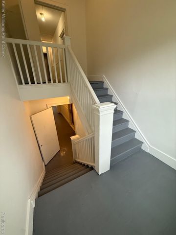 98 S Edith Street, Pontiac, MI 48342