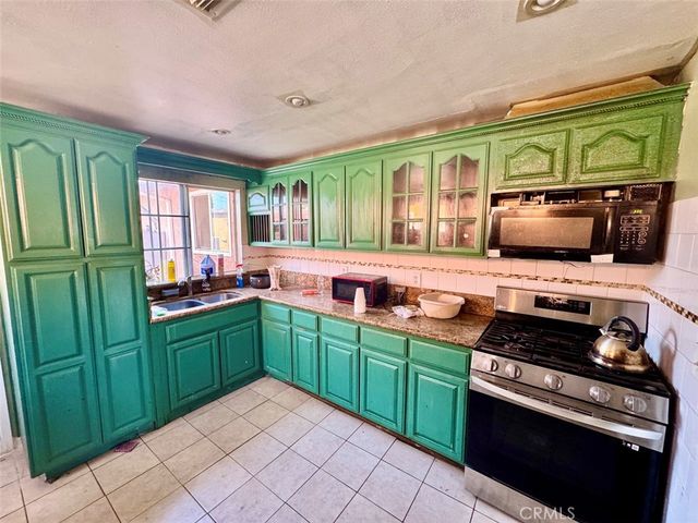 416 E 91st, Los Angeles, CA 90003