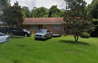 2035 Briarwood, Laurel, MS 39440