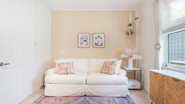 9319 Sapphire Cove Drive, West Palm Beach, FL 33411