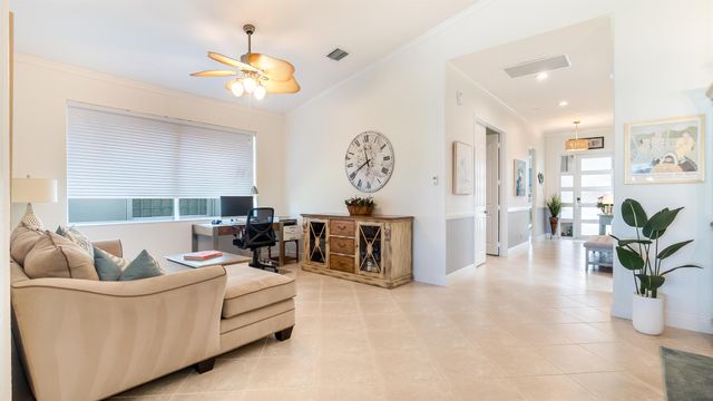 9319 Sapphire Cove Drive, West Palm Beach, FL 33411