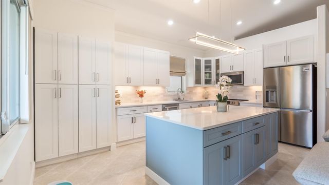 9319 Sapphire Cove Drive, West Palm Beach, FL 33411