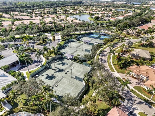 9319 Sapphire Cove Drive, West Palm Beach, FL 33411