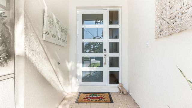 9319 Sapphire Cove Drive, West Palm Beach, FL 33411