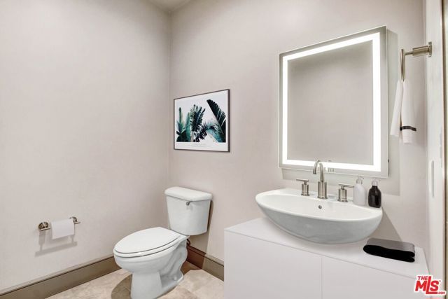 10700 Wilshire Boulevard 702, Los Angeles, CA 90024