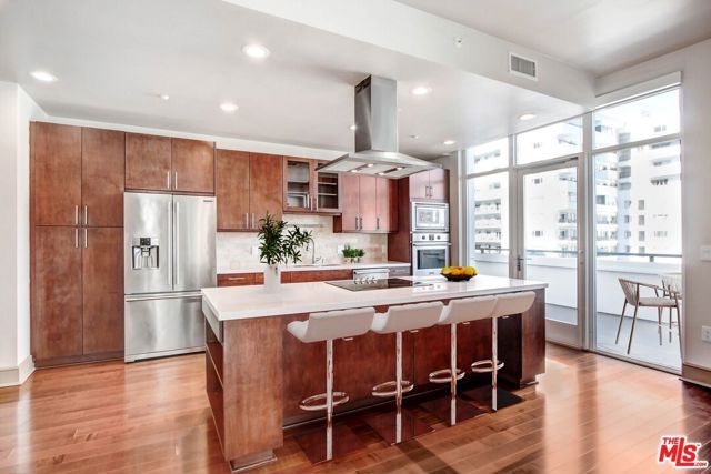 10700 Wilshire Boulevard 702, Los Angeles, CA 90024