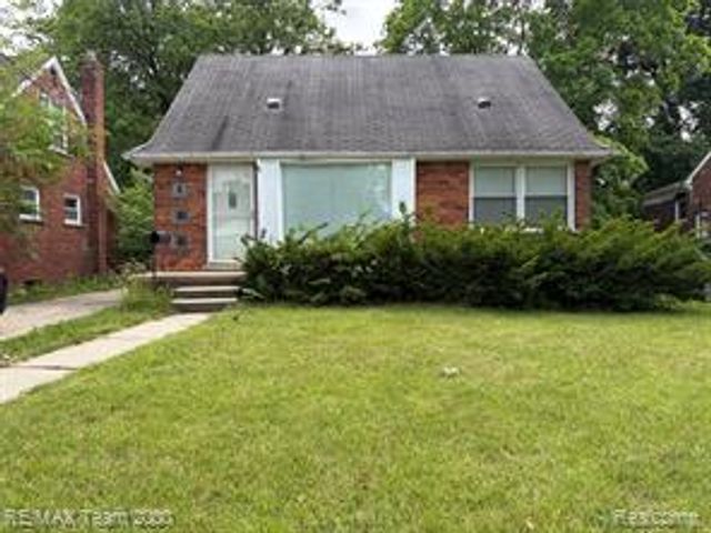 228 Auburn Street, Inkster, MI 48141