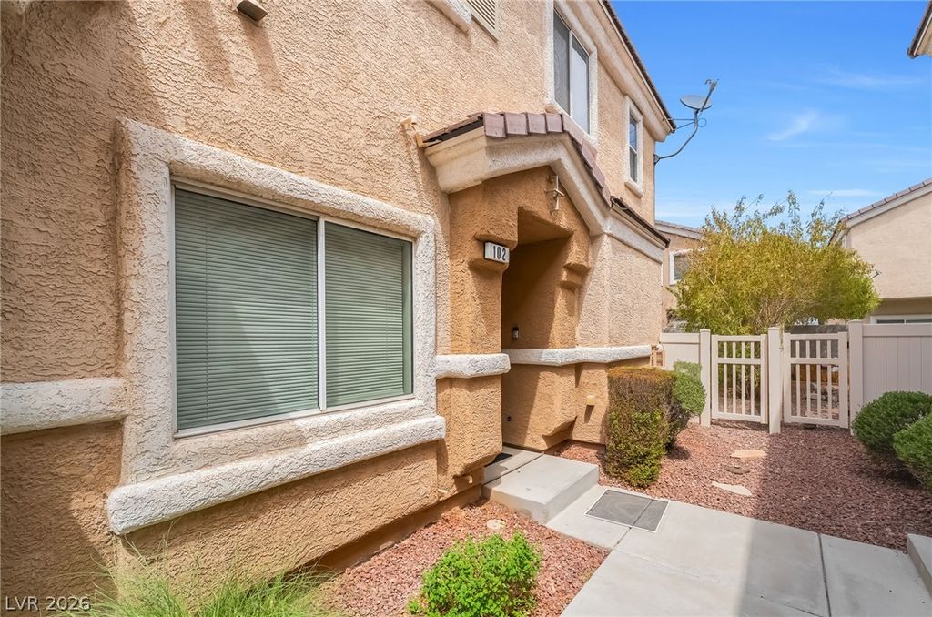 6040 Golden Corral Trail 102, Henderson, NV 89011 — photo 4