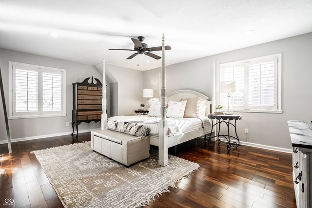 11329 Valley Meadow Drive, Zionsville, IN 46077