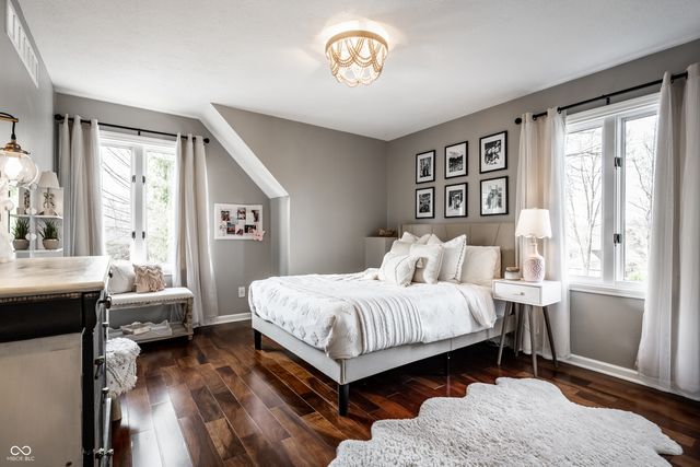 11329 Valley Meadow Drive, Zionsville, IN 46077