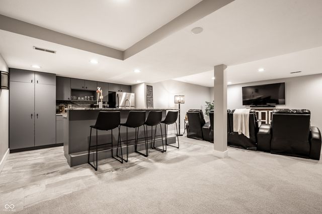 11329 Valley Meadow Drive, Zionsville, IN 46077