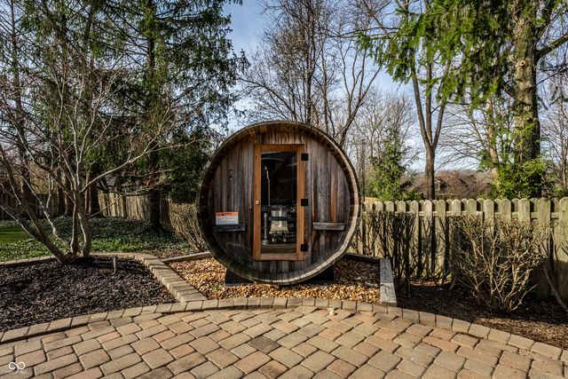 11329 Valley Meadow Drive, Zionsville, IN 46077