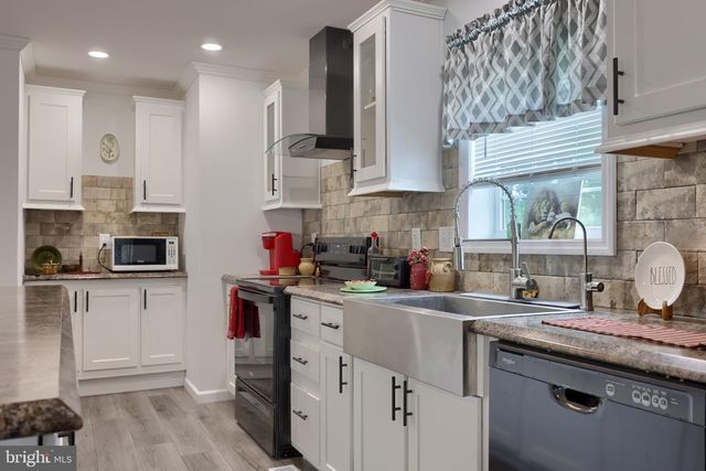 135 WESTBROOK DR, Ephrata, PA 17522