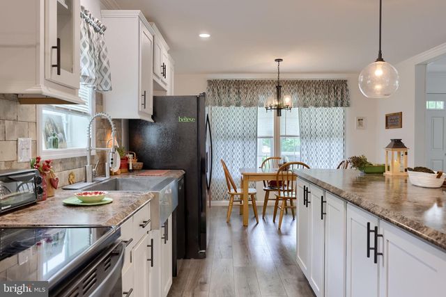 135 WESTBROOK DR, Ephrata, PA 17522