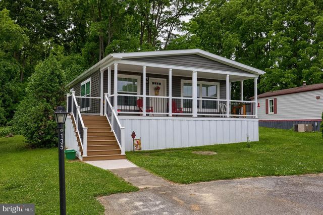 135 WESTBROOK DR, Ephrata, PA 17522
