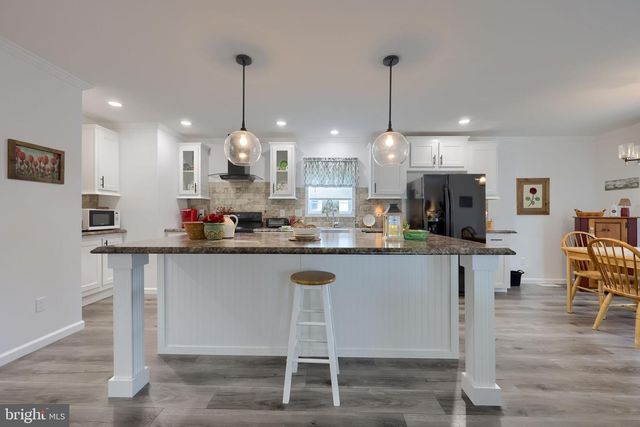 135 WESTBROOK DR, Ephrata, PA 17522