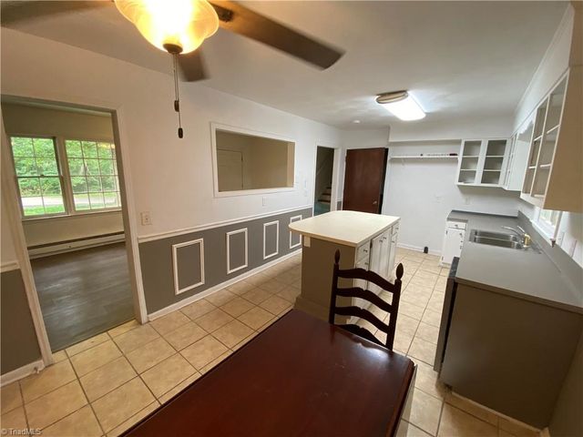 174 Cornelius Avenue, Mount Airy, NC 27030