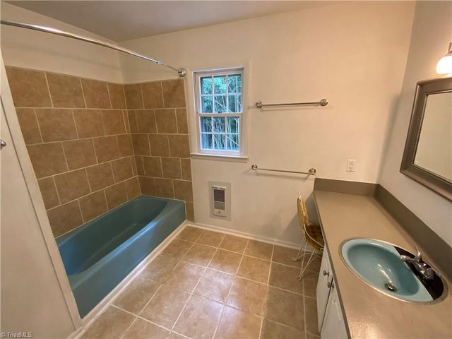 174 Cornelius Avenue, Mount Airy, NC 27030