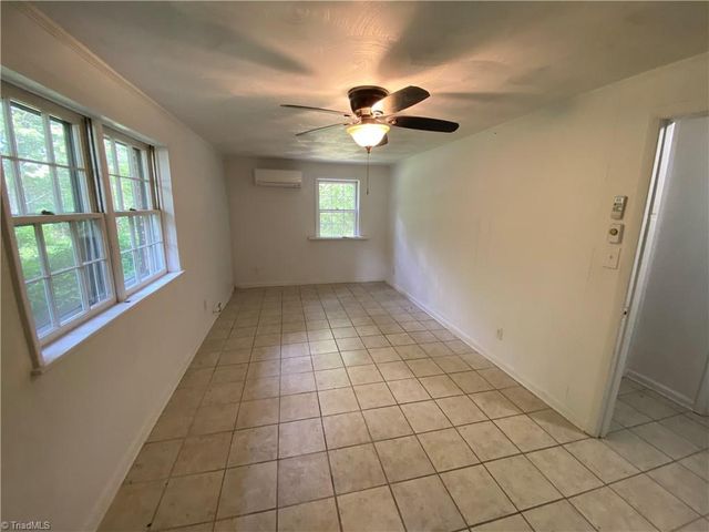 174 Cornelius Avenue, Mount Airy, NC 27030