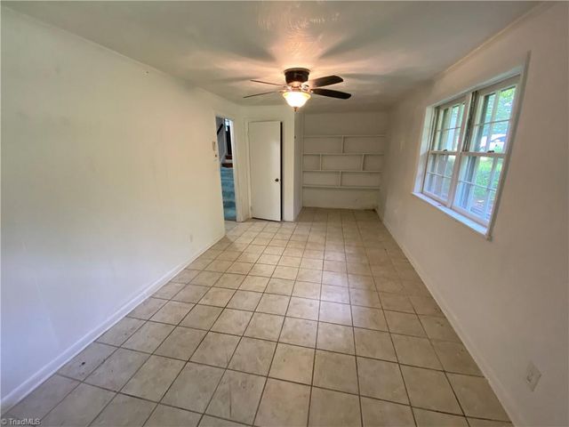 174 Cornelius Avenue, Mount Airy, NC 27030