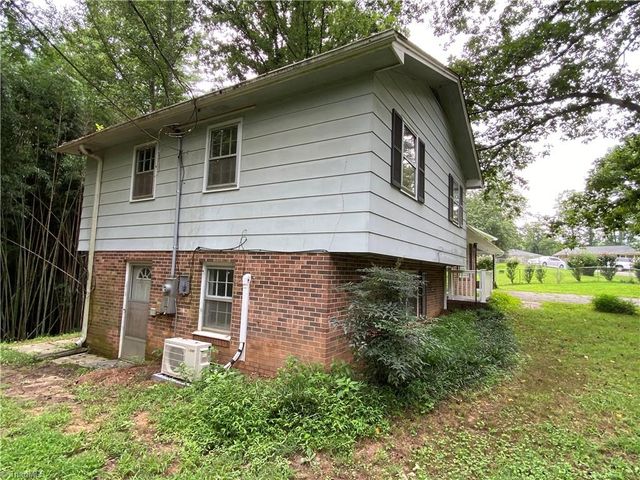 174 Cornelius Avenue, Mount Airy, NC 27030