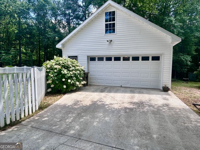 115 Leesburg Plantation Drive, Sharpsburg, GA 30277