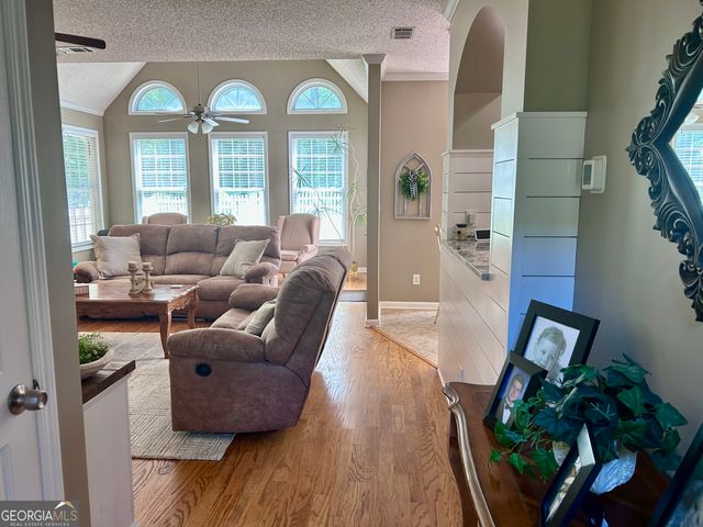 115 Leesburg Plantation Drive, Sharpsburg, GA 30277