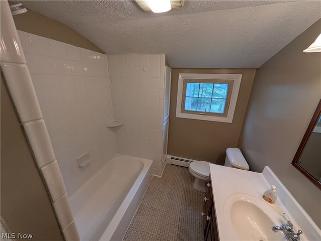 7353 Columbia, Olmsted Falls, OH 44138