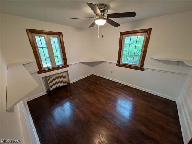 7353 Columbia, Olmsted Falls, OH 44138