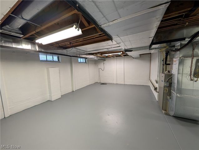 7353 Columbia, Olmsted Falls, OH 44138