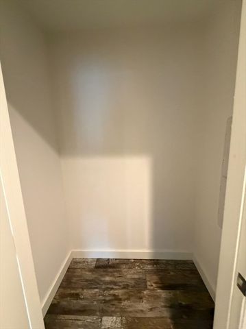 11 Alder 4-2B, Waltham, MA 02453