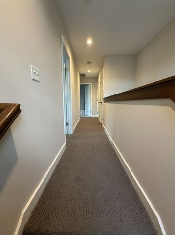 11 Alder 4-2B, Waltham, MA 02453