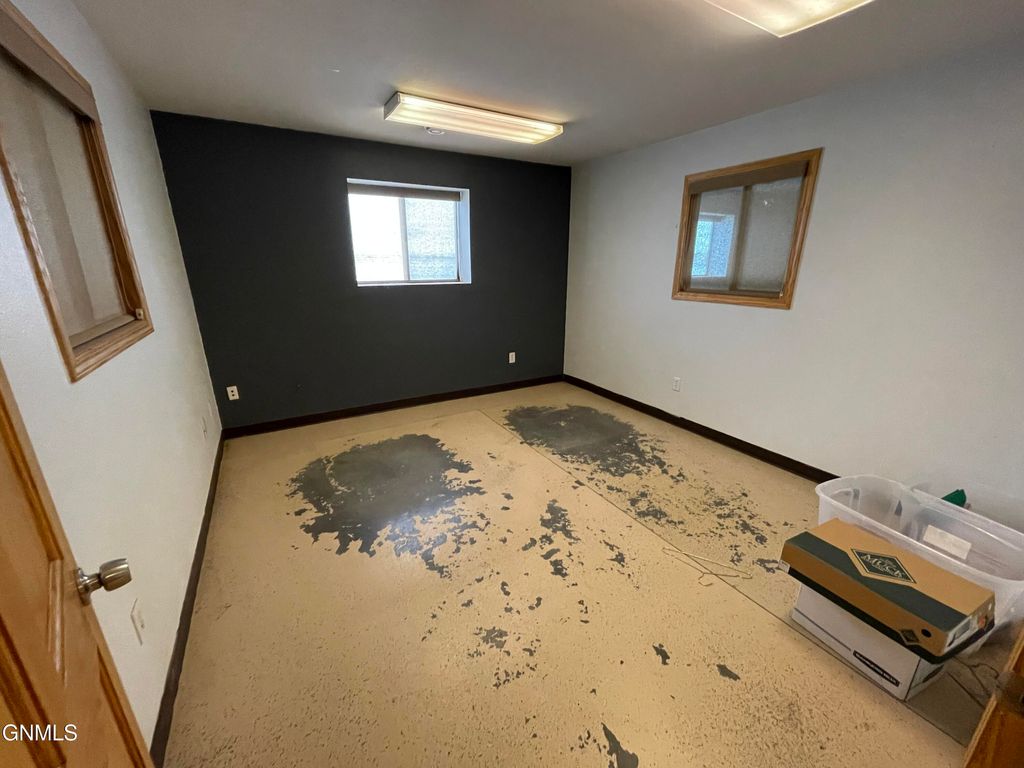 3532 Nd-58, Dore, ND 59221 photo 11