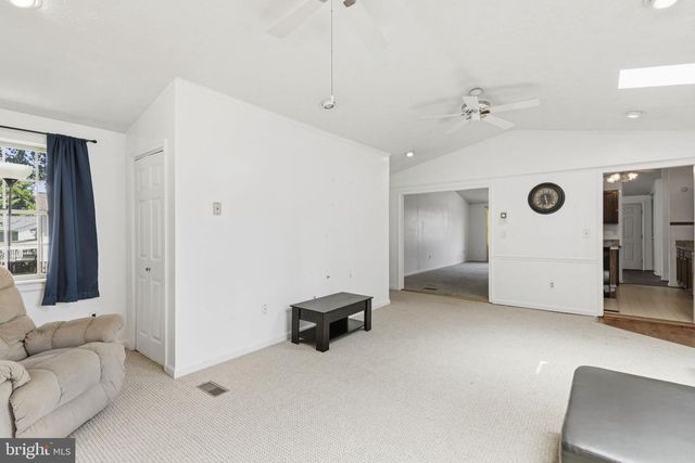 14 TULIP TREE CT, Baltimore, MD 21221