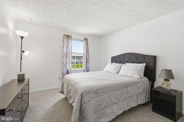 14 TULIP TREE CT, Baltimore, MD 21221