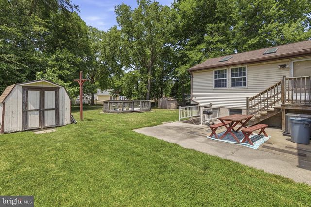 14 TULIP TREE CT, Baltimore, MD 21221
