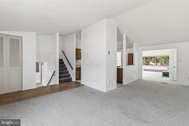 14 TULIP TREE CT, Baltimore, MD 21221