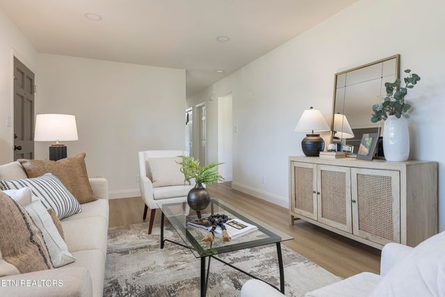 3715 SE Dockery St, Cleveland, TN 37323