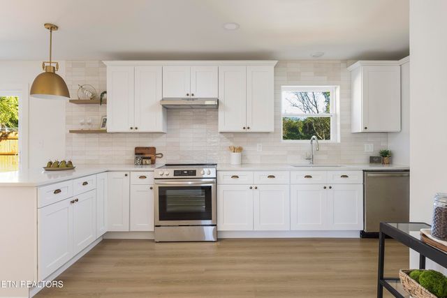 3715 SE Dockery St, Cleveland, TN 37323